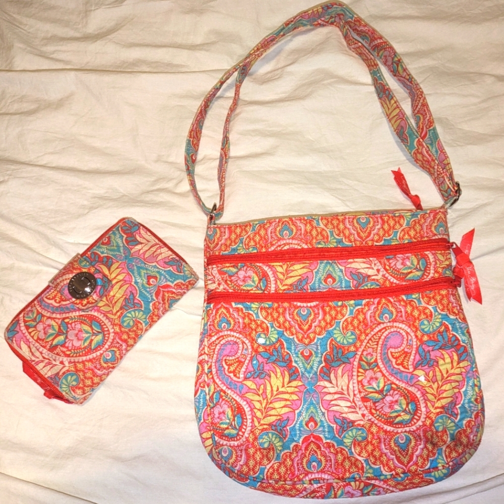 Vera Bradley Triple Zip Hipster Paisley Crossbody Bag and matching wallet